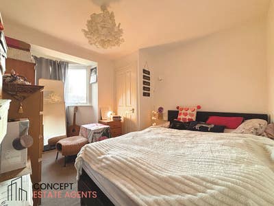 1 Bed Flat on Charlmont Rd, Tooting Broadway, SW17 Main Photo
