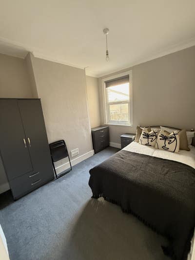 Double Room in Kashgar Road Main Photo