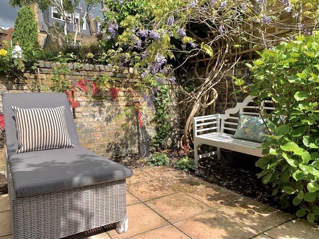 One bed garden flat in the heart of Chelsea Main Photo