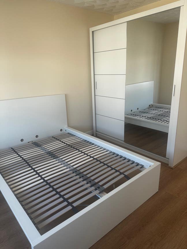 Loft double en-suite@&pound;950 bills & Wi-fi included Main Photo