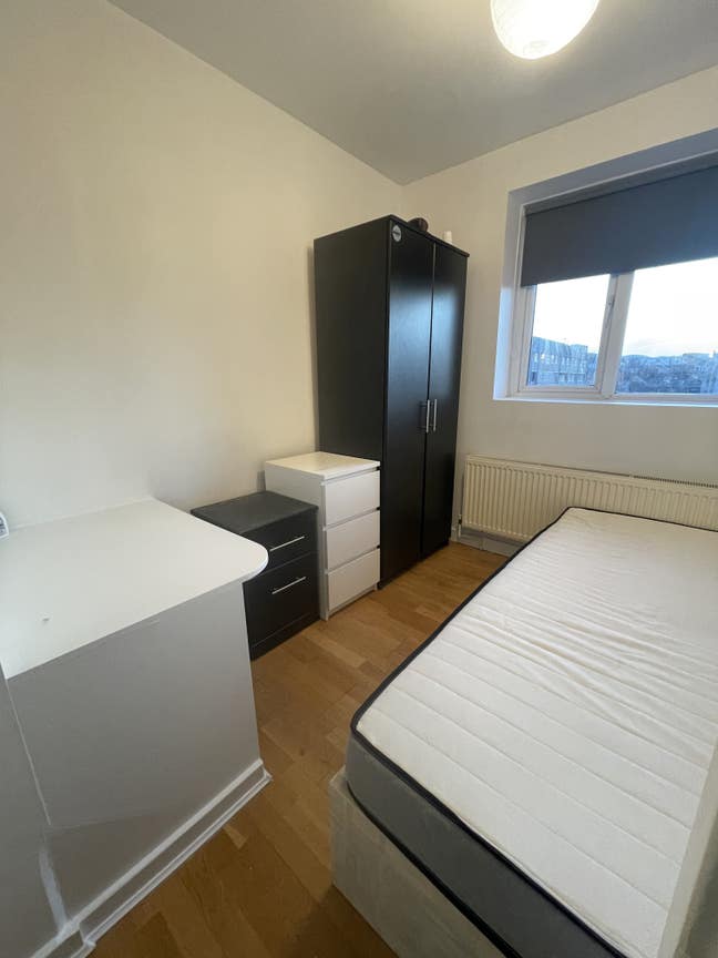 Single in Hackney Central -No deposit  Main Photo