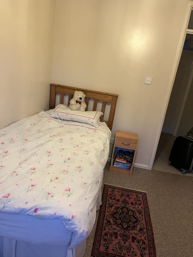 Single room available in Hove Main Photo