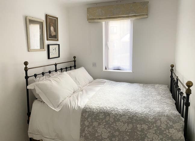 Lodger wanted for pretty Riverside garden flat  Main Photo