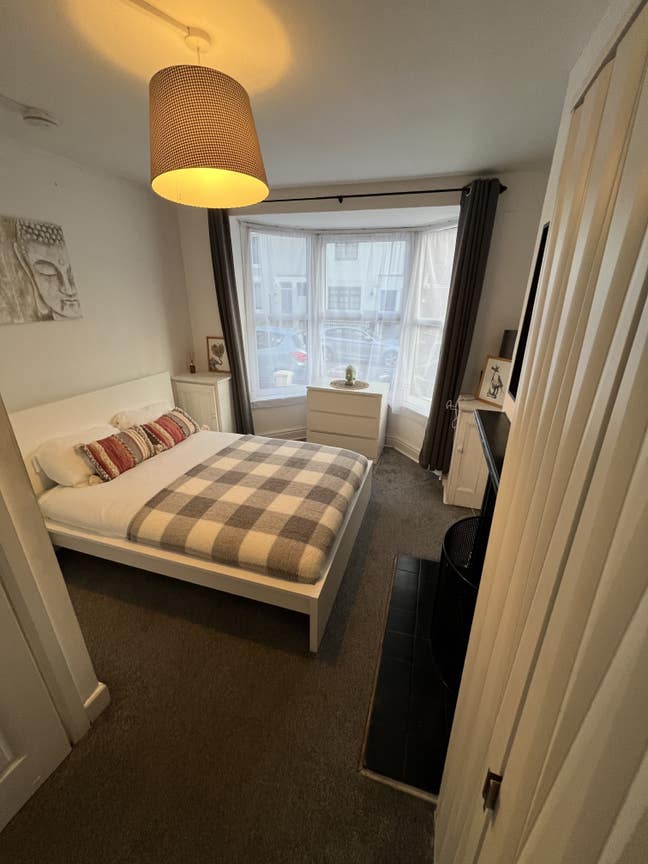 Double Room Near Town Centre Main Photo