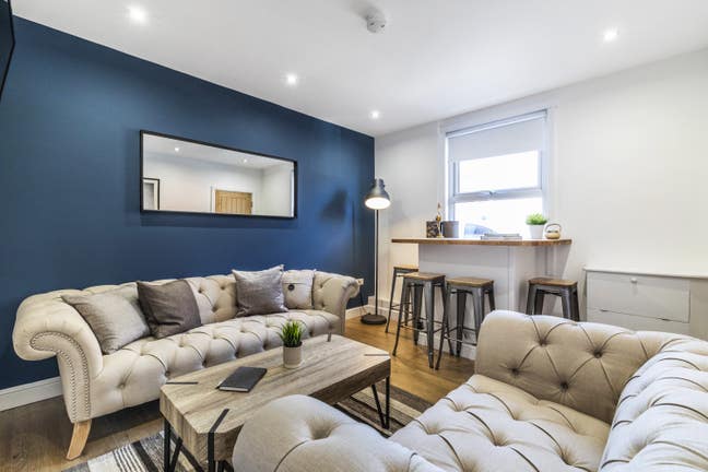 Hurry! Final City Centre Ensuite Left! Main Photo