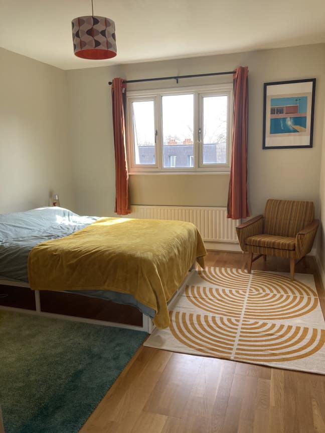 Lovely south-facing double room in SE26 Main Photo