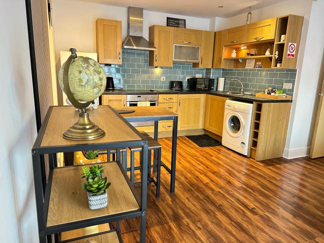 Short /Long - Stay City Centre Apartment  Main Photo