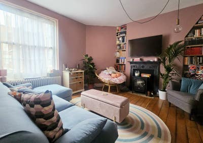 Room in Hackney flat Main Photo