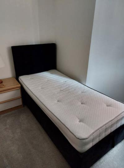 Room Spare  Main Photo
