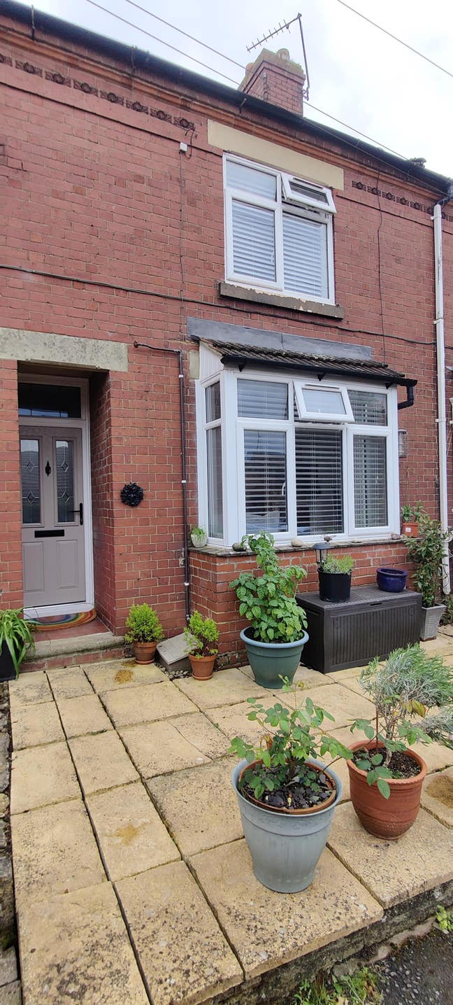 Terraced Cottage House Share - Bozeat (near Olney) Main Photo