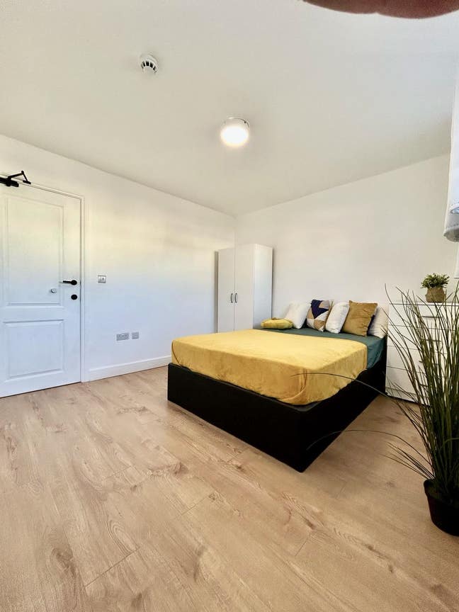 🌟Luxury 5⭐️Studios available in Harrow🌟 Main Photo