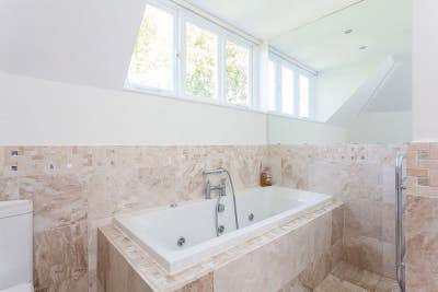 One Month Rent FREE for NHS Staff (T&C apply) Main Photo