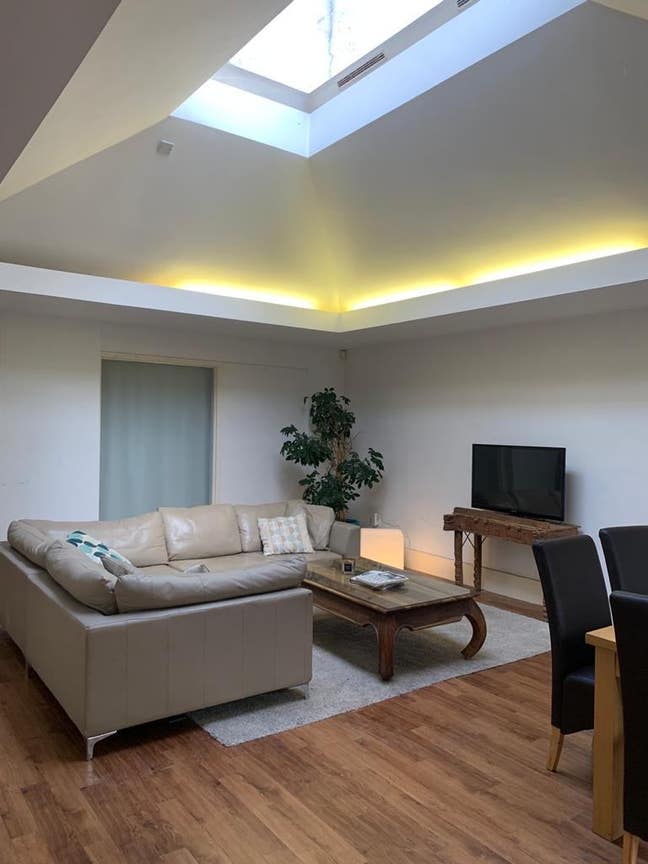 Double room in spacious garden flat Edgbaston B15  Main Photo
