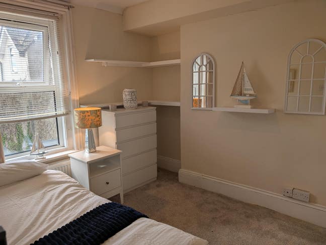 Ensuite Town Centre  No Deposit All Bills inc Main Photo