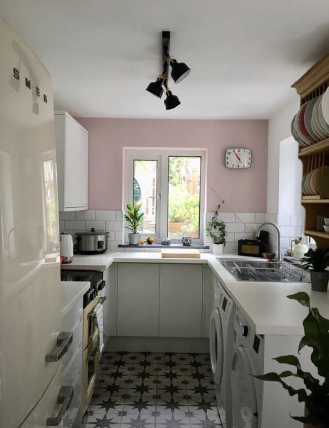 Double room in student house  Main Photo