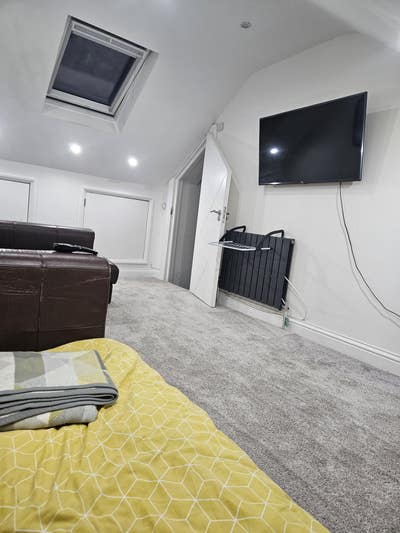 Single ROOM in Forest Gate Main Photo