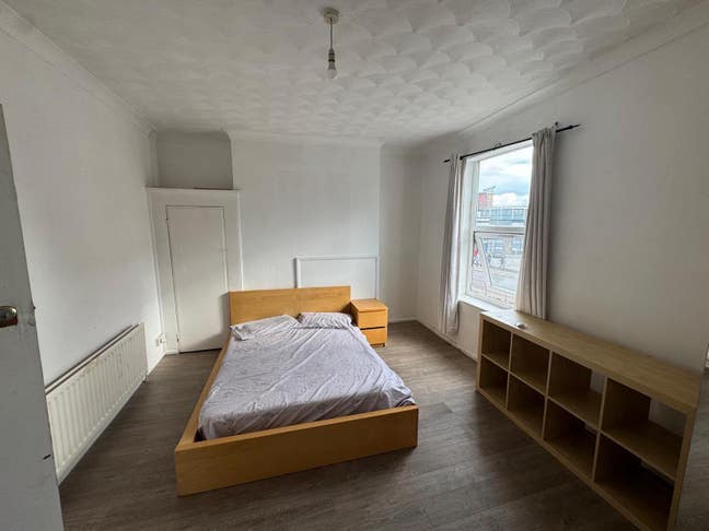Central Southampton - 2 Bedroom Flat  Main Photo