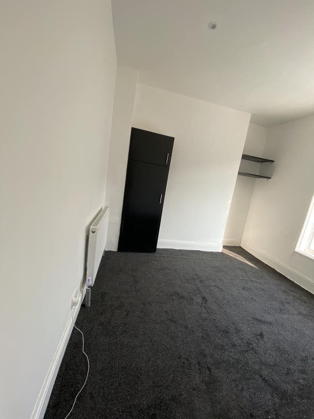 4 Bed House with 2 En-suite  Main Photo