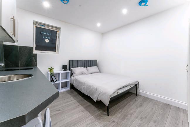 Central London Elephant Castle Studios! Main Photo