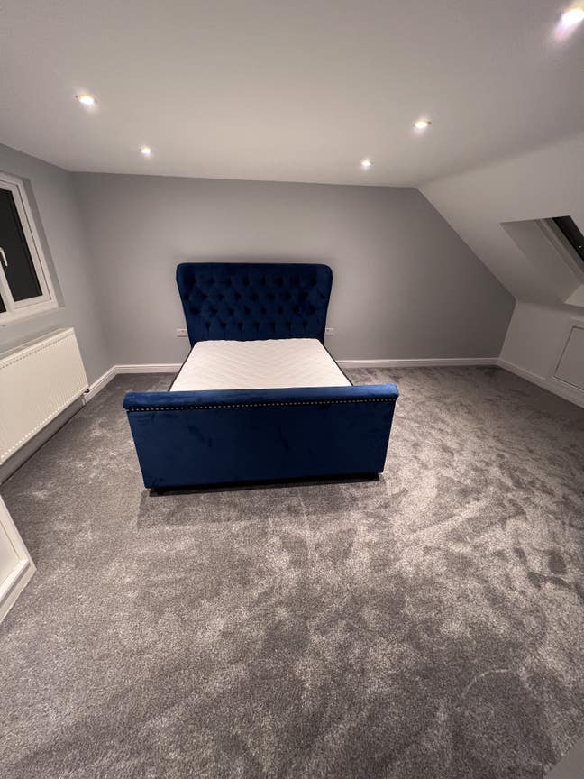En-suite  Main Photo