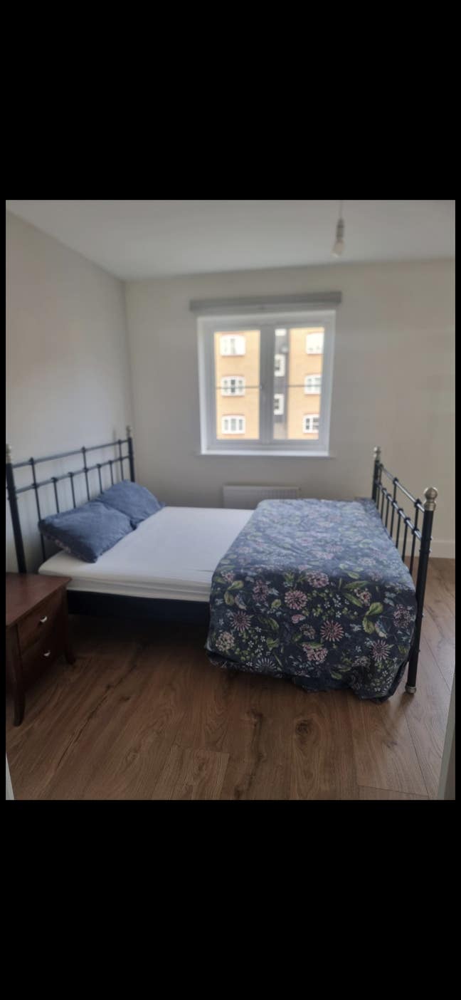 Large double ensuite room, Apsley Marina Main Photo