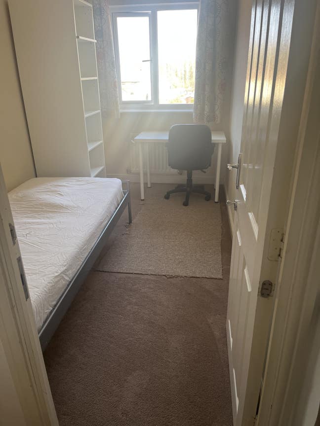 £420 / pcm single, nice room. Main Photo