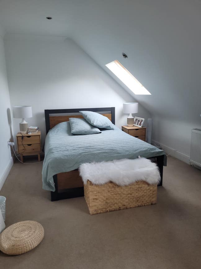 Beautiful room in a hidden gem Main Photo