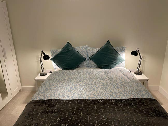 Superb Double Room 5-7 Mins Rd&E Main Photo