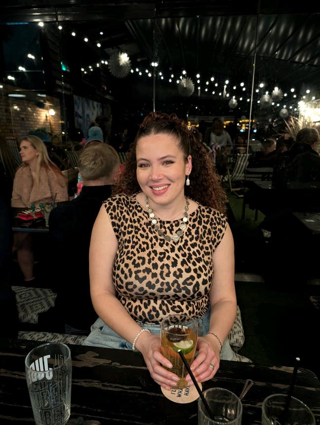 Looking for house share  Main Photo