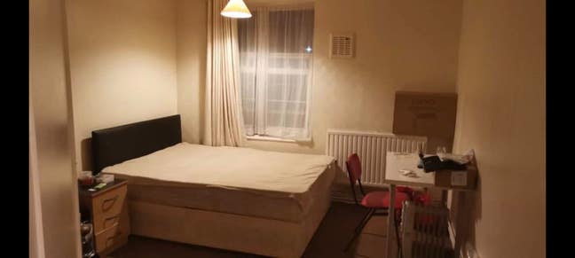 Spacious Double Bedroom to Rent in Central London Main Photo