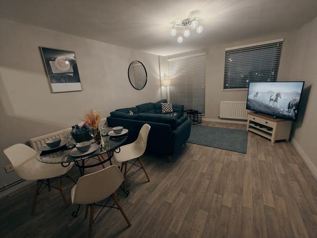 2Br Prime City Centre Apartment £2200 PCM Main Photo