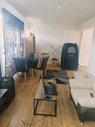 Single Room - Available. Didsbury High Street  Main Photo