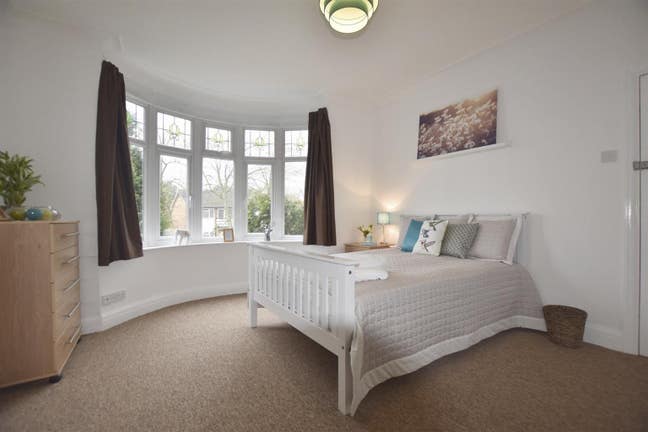 🏡 Double Room in Great Location Main Photo