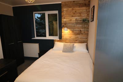 Ensuite rooms on Francis Little Drive 🥳 Main Photo