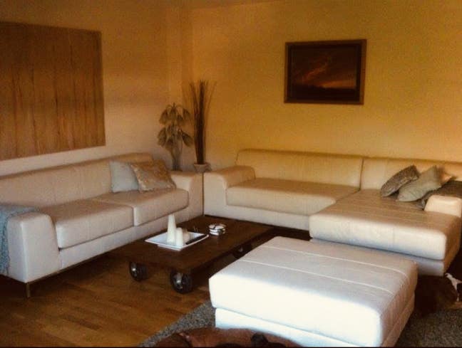 Large apartment in Nine Elms (Zone 1) Main Photo