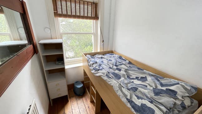  Single bedroom, shared house nr Lansdowne Main Photo