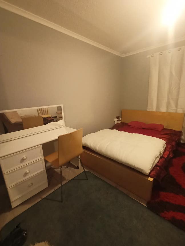 Cozy Double room for rent  for students  Main Photo