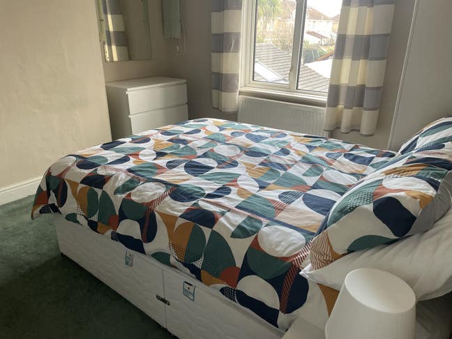 Large double room Main Photo
