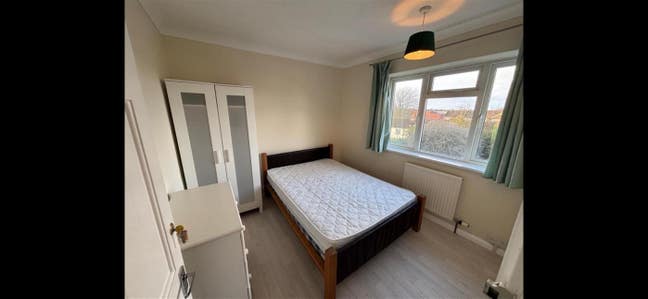 Rooms available  Main Photo