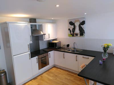 Self-contained bedsit  Main Photo