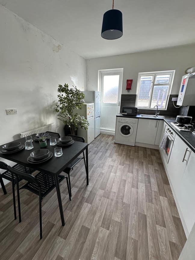 Lovely Double Room 🛌 🏠  Main Photo