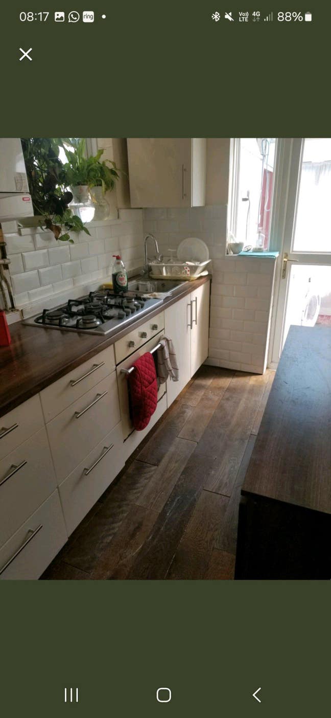 Double Room £650 Main Photo