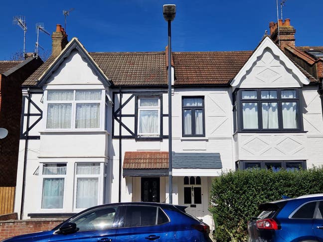 "Best Landlord" Lovely Very Large Room £695pcm5M Main Photo