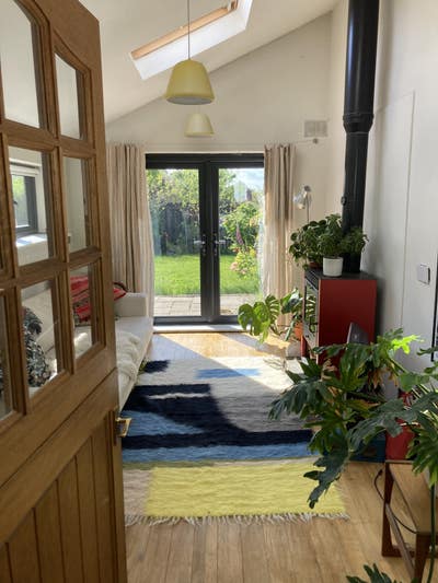 Beautiful peaceful houseshare Main Photo