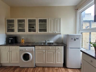 495  GBP Great room in Catford! Main Photo