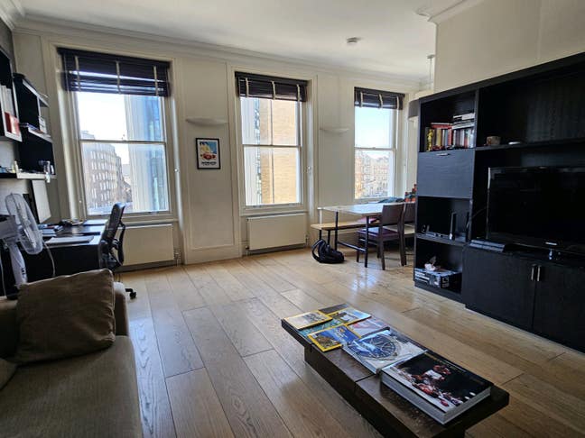 Lovely Room in Gloucester Road  Main Photo