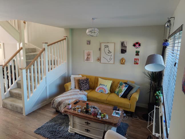 Room to rent in AMAZING home! Main Photo