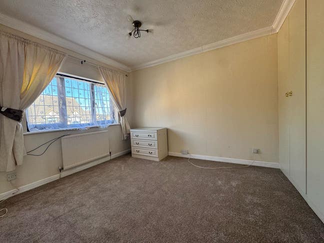 Good size Double  Room to Rent in Wigmore, LU2 8UP Main Photo