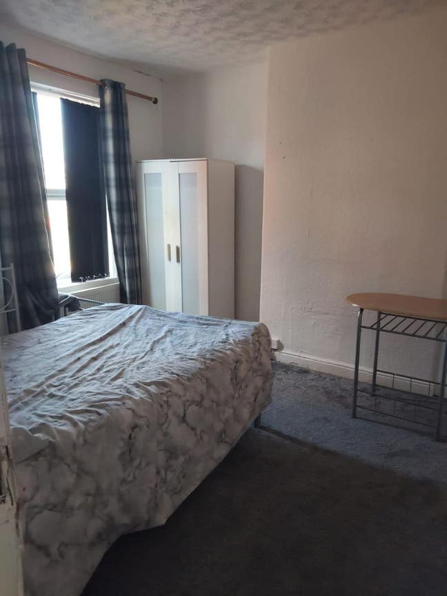 Double Room in 2 Bed House (bills Inc)  Main Photo