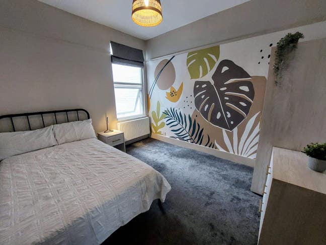 ✨ Stylish & Friendly House – 1 Room Available ✨  Main Photo